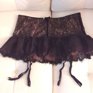 Trelise Cooper garter skirt